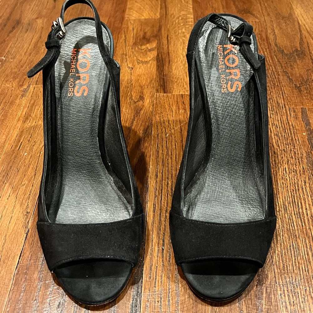 Michael Kors Wedge Heels Peep Toe Cut Out Black Leather Suede Women’s Shoes - Picture 4 of 11